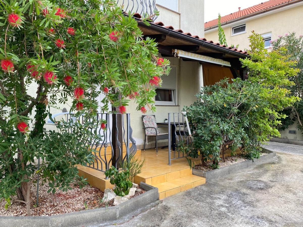 Apartment Lara 拉布 外观 照片